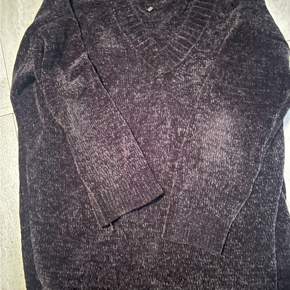 Womens express sweater brand new